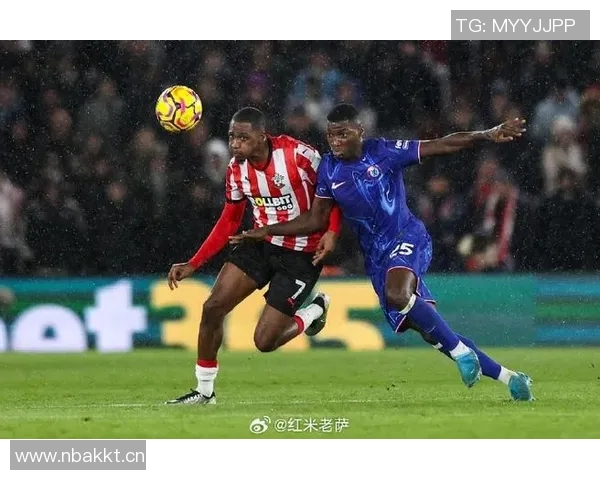 拜仁大巴遇交通堵塞对阵门兴比赛或将延迟十五分钟开球